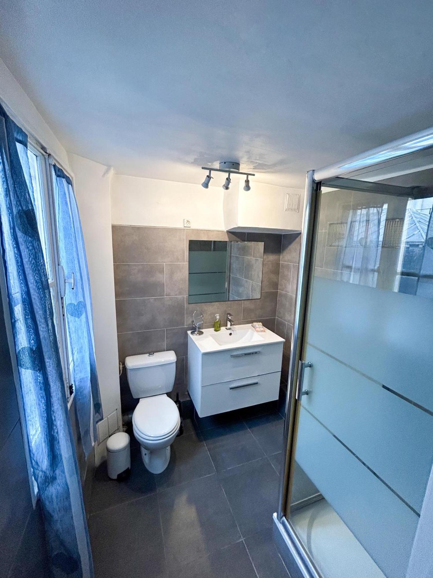 Spacious In Montparnasse Appartamento Parigi